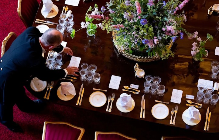 ট্রাম্প-মেলানিয়ার জন্য রাজকীয় ভোজ