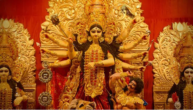 নবরাত্রিতে কেন বাঙালির থালায় মাছ-মাংস, যখন ভারতের অন্য প্রান্তে উপবাস?