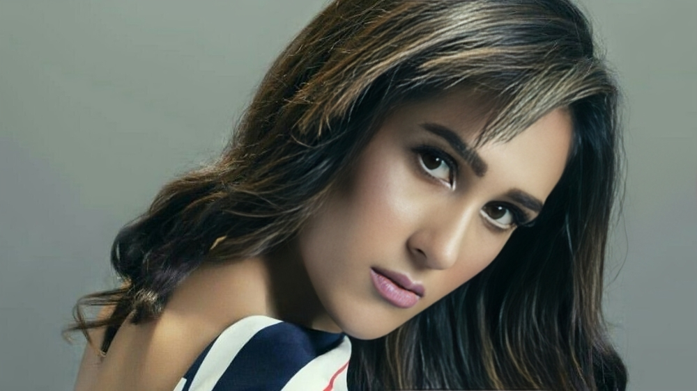 পাক অভিনেত্রী মীরা সেতির প্রথম উন্মোচন: পর্দার উজ্জ্বলতার পিছনে লুকিয়ে ছিল গভীর ক্ষত