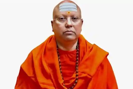 ধর্মতলার দিল্লি বাবা : সাধুর পোশাকে লুকানো দানব