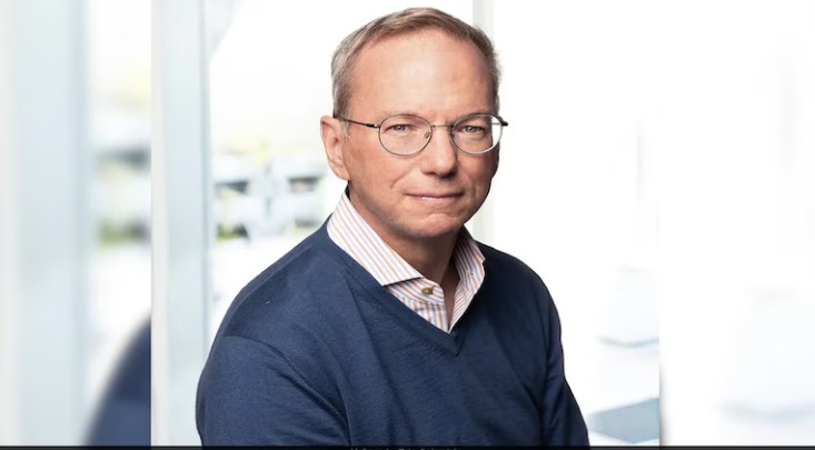 টেক খাতে সংকটের নেপথ্যে কি ‘ওয়ার্ক ফ্রম হোম’? সাবেক গুগল প্রধানের বিস্ফোরক মন্তব্য