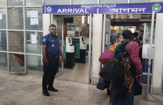 ভারত ভ্রমণে সীমান্তে ডিজিটাল দেয়াল প্রবেশ করতে লাগবে- অনলাইন আগমন ফরম পূরণ 