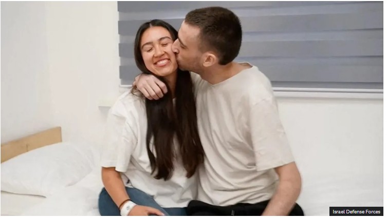 ভালোবাসার জয়, ৭৩৮ দিনের বন্দিদশা শেষে ইসরায়েলি যুগলের পুনর্মিলন