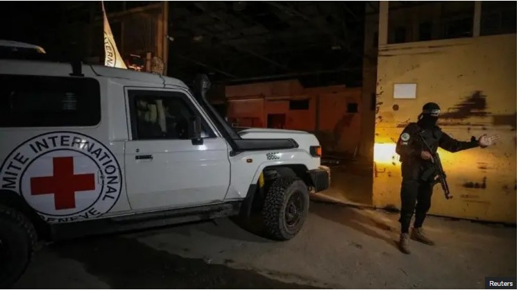 দুই ইসরায়েলি জিম্মির মরদেহ ফেরত দিল হামাস, বাকি মরদেহ উদ্ধারে সময় ও সরঞ্জাম চায় সংগঠন