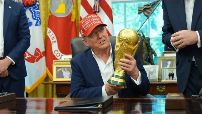  বিশ্বকাপের ভেন্যু পরিবর্তনের হুমকি ট্রাম্পের, ফিফার শান্ত বার্তা