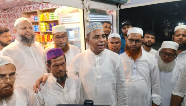 শিবচরে বিএনপির ৩১ দফা লিফলেট বিতরণ