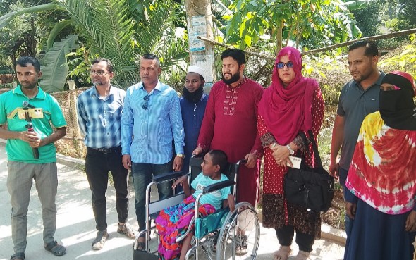 মনোহরদীতে প্রবাসী নারীর অর্থায়নে মানবিক সহায়তার আলোয় উদ্ভাসিত মুখ