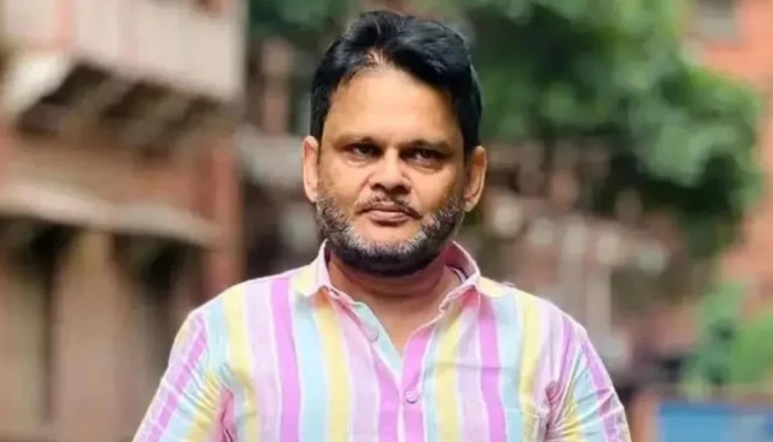 শিক্ষার্থীদের যৌন হয়রানির দায়ে সাময়িক বরখাস্ত ঢাবি শিক্ষক