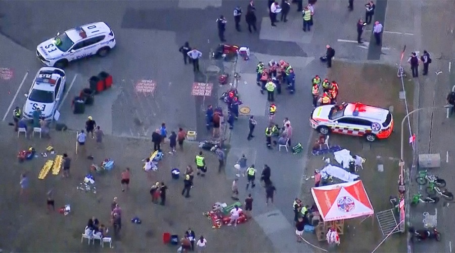 সিডনিতে ইহুদি ধর্মীয় অনুষ্ঠানে বন্দুকধারীর গুলি, নিহত অন্তত ১০