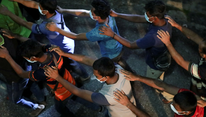 মালয়েশিয়ায় ৭২ বাংলাদেশি আটক