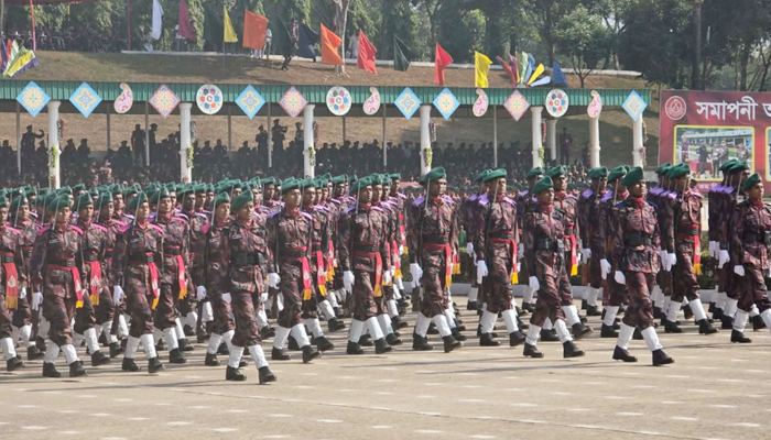 দেশমাতৃকার সার্বভৌমত্ব রক্ষার শপথ বিজিবির নতুন ৩০২৩ সদস্যের