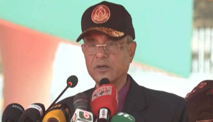 দেশের বাইরে থেকে নির্বাচন বানচালের চেষ্টা করলে ছাড় নয়: স্বরাষ্ট্র উপদেষ্টা