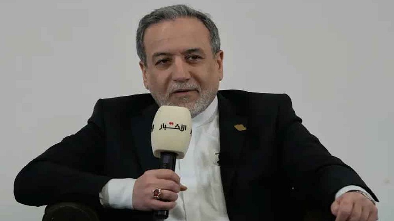 বিক্ষোভকারীদের ফাঁসি দেওয়ার পরিকল্পনা নেই : ইরানের পররাষ্ট্রমন্ত্রী