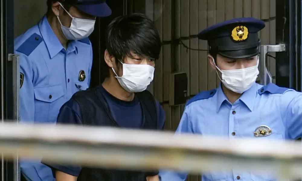 জাপানের সাবেক প্রধানমন্ত্রীকে হত্যাকারীর যাবজ্জীবন কারাদণ্ড