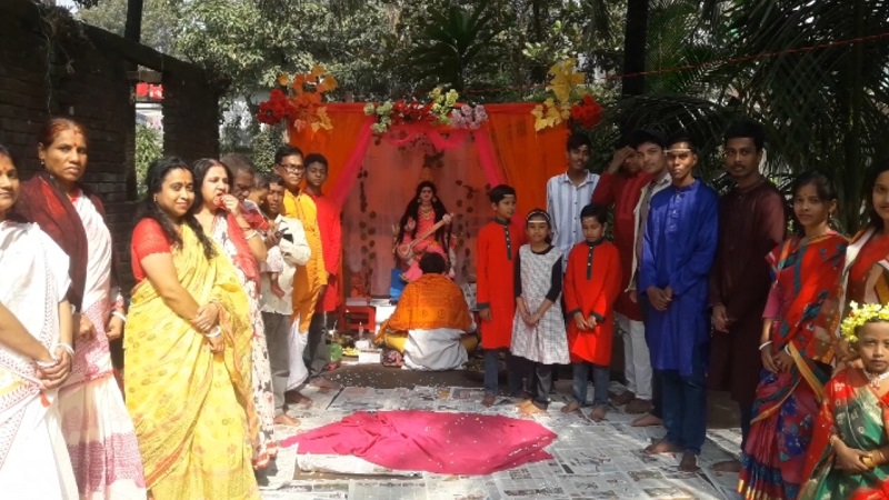 ঝালকাঠিতে জমকালো আয়োজনে বিদ্যার দেবী সরস্বতী পূজা উদযাপন