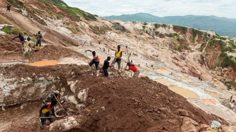 ডিআর কঙ্গোয় খনি ধসে নিহত দুই শতাধিক