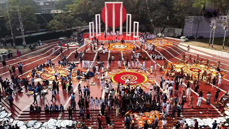 অমর একুশে; শ্রদ্ধা-ভালোবাসায় ভাষা শহিদদের স্মরণ