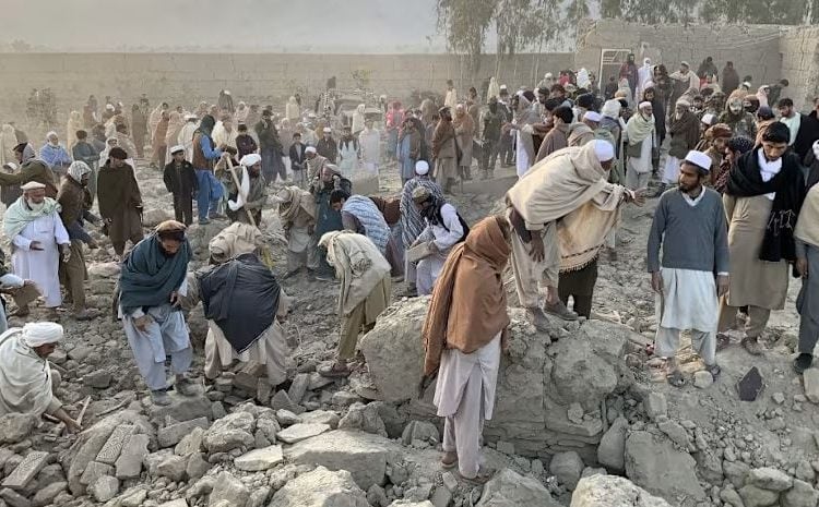 আফগানিস্তানে বিমান হামলা চালিয়েছে পাকিস্তান