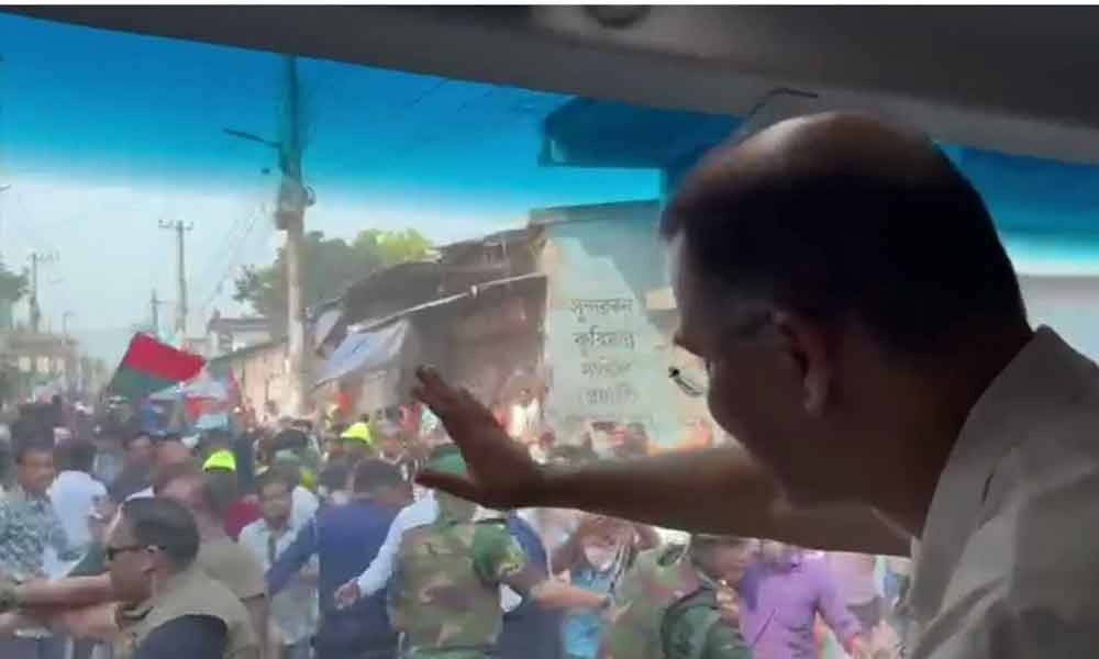 সৈয়দপুরে পৌঁছেছেন প্রধানমন্ত্রী