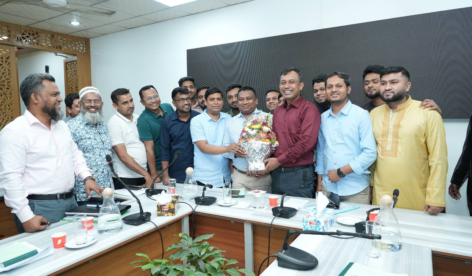 দক্ষতা ও সততার স্বীকৃতি—গাজীপুর সিটিতে অতিরিক্ত প্রধান প্রকৌশলী সুদীপ বসাক