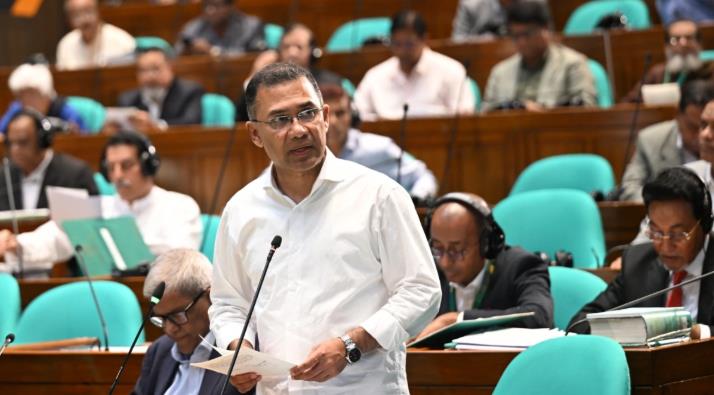 প্রাথমিক বিদ্যালয়ে বিনা মূল্যে স্কুল ড্রেস দেবে সরকার : প্রধানমন্ত্রী