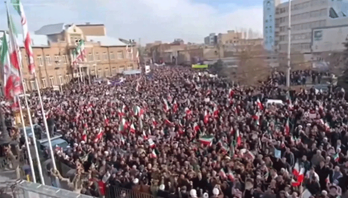 আমরা যুদ্ধকে ভয় পাই না: তেহরানে সমাবেশে ইরানিরা