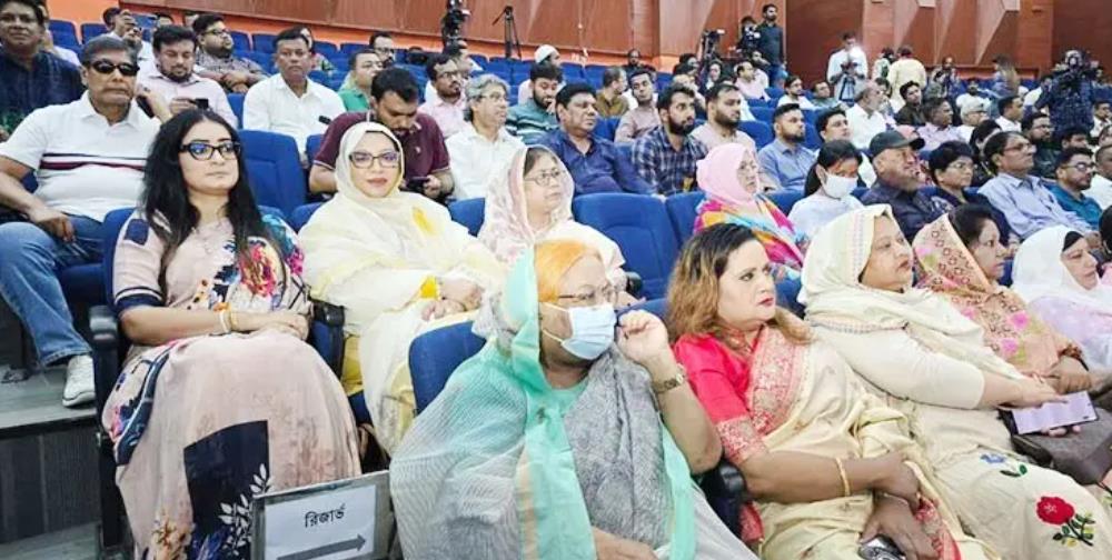 বিএনপির ৩৬ প্রার্থীর মনোনয়নপত্র বৈধ ঘোষণা ইসির