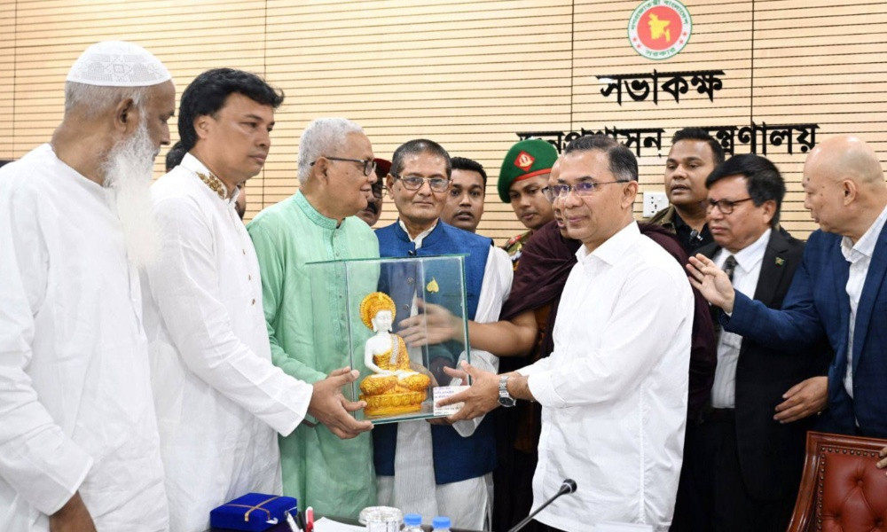 প্রধানমন্ত্রীর সঙ্গে বৌদ্ধ সম্প্রদায়ের নেতৃবৃন্দের সাক্ষাৎ